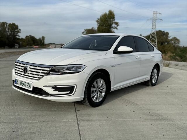 Білий Фольксваген Пассат Варіант, об'ємом двигуна 0 л та пробігом 49 тис. км за 15000 $, фото 1 на Automoto.ua