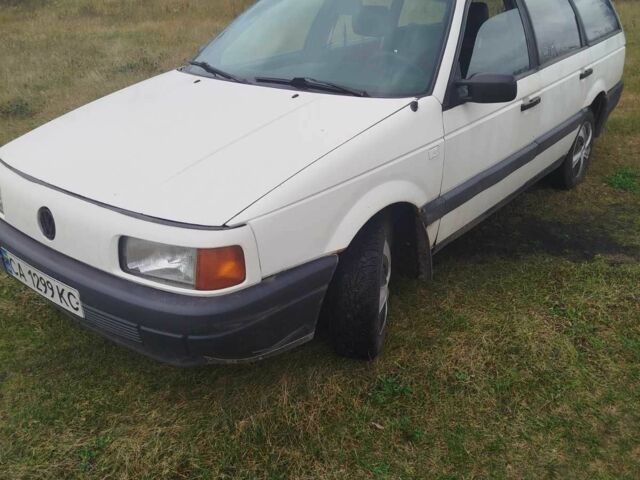 Белый Фольксваген Пассат Вариант, объемом двигателя 2 л и пробегом 1 тыс. км за 1600 $, фото 1 на Automoto.ua