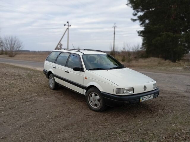 Білий Фольксваген Пассат Варіант, об'ємом двигуна 1.9 л та пробігом 356 тис. км за 2300 $, фото 1 на Automoto.ua