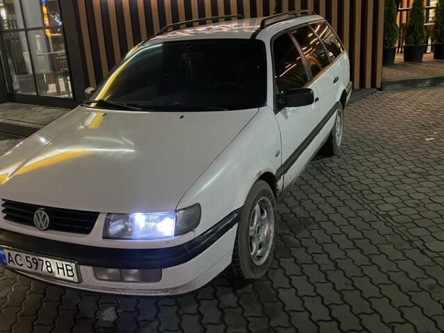 Белый Фольксваген Пассат Вариант, объемом двигателя 1.9 л и пробегом 440 тыс. км за 2600 $, фото 1 на Automoto.ua