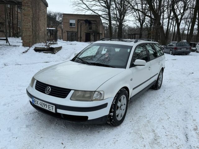 Білий Фольксваген Пассат Варіант, об'ємом двигуна 1.9 л та пробігом 300 тис. км за 2999 $, фото 1 на Automoto.ua