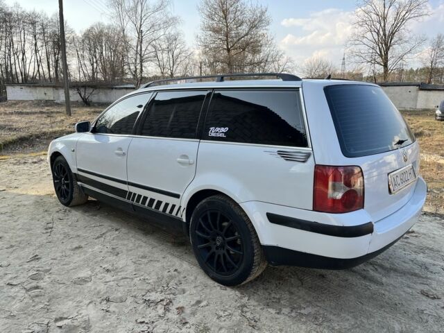 Білий Фольксваген Пассат Варіант, об'ємом двигуна 1.9 л та пробігом 279 тис. км за 4100 $, фото 1 на Automoto.ua