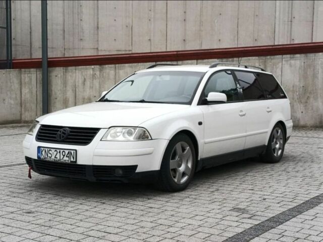 Белый Фольксваген Пассат Вариант, объемом двигателя 1.9 л и пробегом 310 тыс. км за 2250 $, фото 1 на Automoto.ua