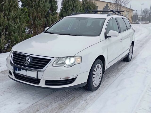 Белый Фольксваген Пассат Вариант, объемом двигателя 0 л и пробегом 3 тыс. км за 2899 $, фото 1 на Automoto.ua