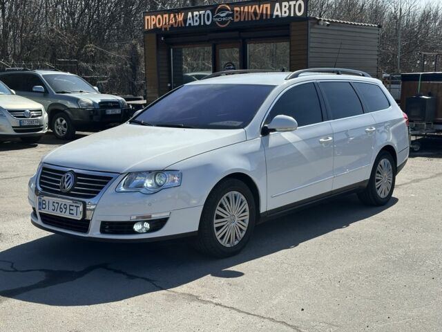 Білий Фольксваген Пассат Варіант, об'ємом двигуна 2 л та пробігом 269 тис. км за 6999 $, фото 1 на Automoto.ua