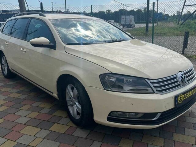 Белый Фольксваген Пассат Вариант, объемом двигателя 2 л и пробегом 350 тыс. км за 9100 $, фото 1 на Automoto.ua