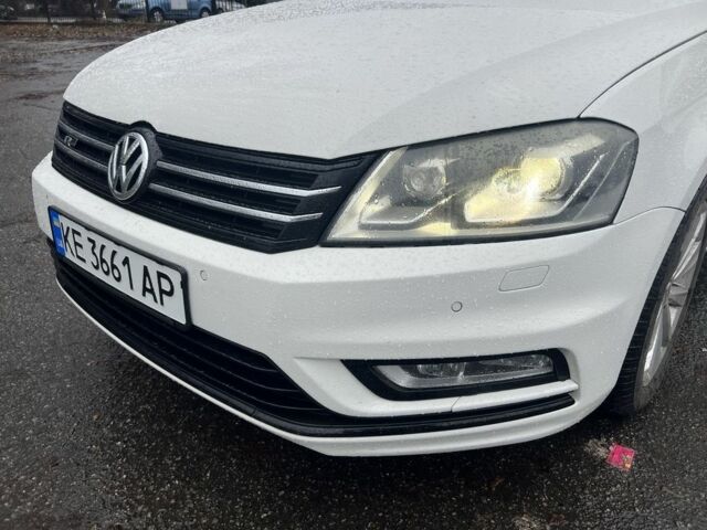 Білий Фольксваген Пассат Варіант, об'ємом двигуна 2 л та пробігом 203 тис. км за 13600 $, фото 1 на Automoto.ua