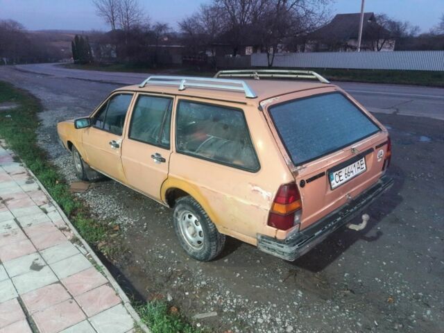 Бежевий Фольксваген Пассат Варіант, об'ємом двигуна 0 л та пробігом 350 тис. км за 750 $, фото 1 на Automoto.ua