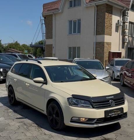 Бежевий Фольксваген Пассат Варіант, об'ємом двигуна 1.6 л та пробігом 348 тис. км за 6975 $, фото 1 на Automoto.ua
