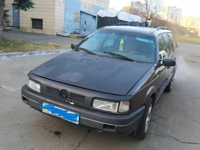 Фольксваген Пассат Вариант 1990 в Киеве на Automoto.ua Черный Фольксваген Пассат Вариант, объемом двигателя 0 л и пробегом 500 тыс. км за 1000 $, фото 1 на Automoto.ua