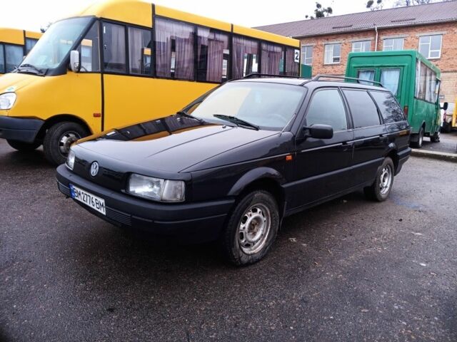 Черный Фольксваген Пассат Вариант, объемом двигателя 1.9 л и пробегом 333 тыс. км за 2500 $, фото 1 на Automoto.ua