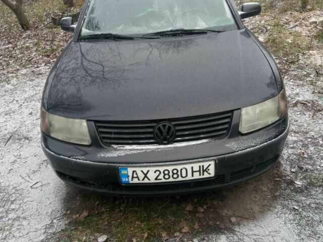 Черный Фольксваген Пассат Вариант, объемом двигателя 1.9 л и пробегом 400 тыс. км за 2900 $, фото 1 на Automoto.ua