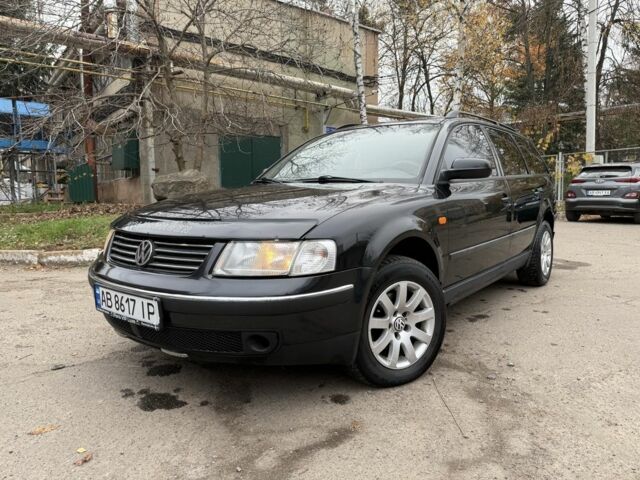 Чорний Фольксваген Пассат Варіант, об'ємом двигуна 1.6 л та пробігом 335 тис. км за 2999 $, фото 1 на Automoto.ua