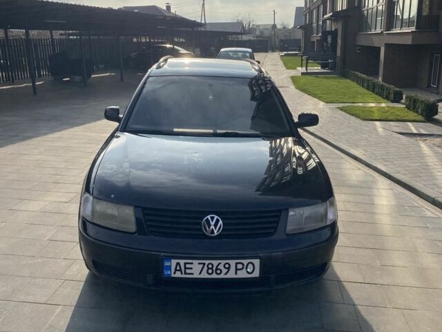Чорний Фольксваген Пассат Варіант, об'ємом двигуна 1.6 л та пробігом 388 тис. км за 2000 $, фото 1 на Automoto.ua