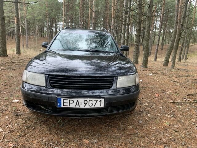 Черный Фольксваген Пассат Вариант, объемом двигателя 1.9 л и пробегом 457 тыс. км за 1350 $, фото 1 на Automoto.ua