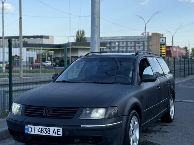 Черный Фольксваген Пассат Вариант, объемом двигателя 2.8 л и пробегом 400 тыс. км за 1850 $, фото 1 на Automoto.ua