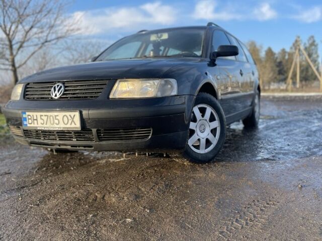 Черный Фольксваген Пассат Вариант, объемом двигателя 1.9 л и пробегом 350 тыс. км за 3500 $, фото 1 на Automoto.ua