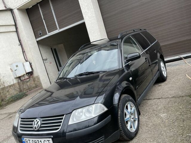 Чорний Фольксваген Пассат Варіант, об'ємом двигуна 2.5 л та пробігом 400 тис. км за 3000 $, фото 1 на Automoto.ua