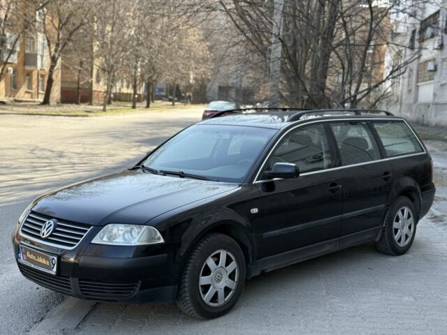 Черный Фольксваген Пассат Вариант, объемом двигателя 1.9 л и пробегом 300 тыс. км за 2500 $, фото 1 на Automoto.ua