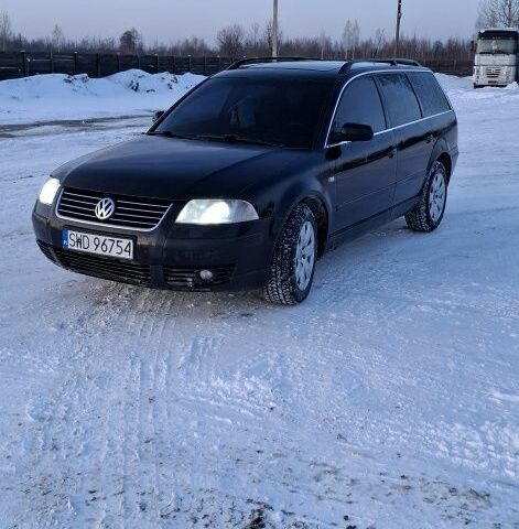 Черный Фольксваген Пассат Вариант, объемом двигателя 1.9 л и пробегом 380 тыс. км за 2350 $, фото 1 на Automoto.ua