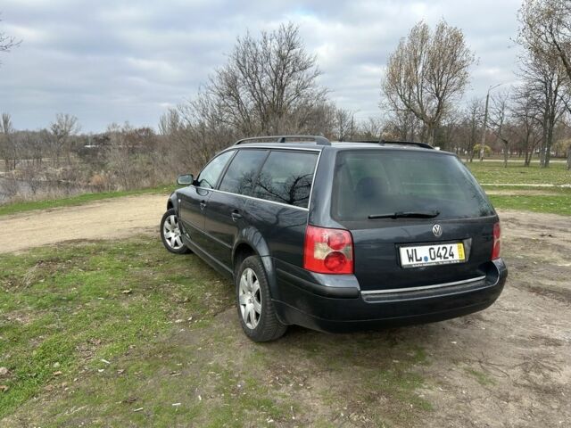 Чорний Фольксваген Пассат Варіант, об'ємом двигуна 0 л та пробігом 295 тис. км за 2300 $, фото 1 на Automoto.ua