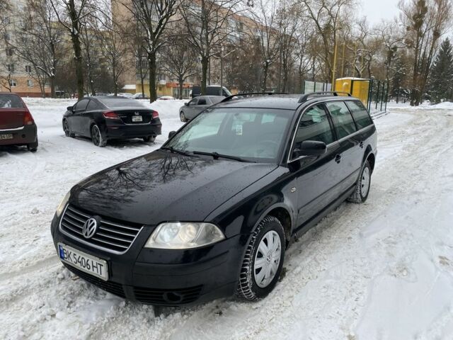 Черный Фольксваген Пассат Вариант, объемом двигателя 1.9 л и пробегом 450 тыс. км за 3950 $, фото 1 на Automoto.ua