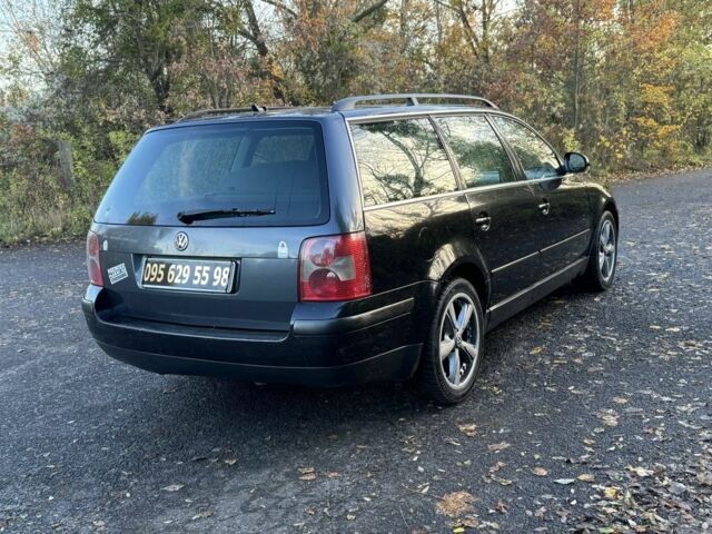 Черный Фольксваген Пассат Вариант, объемом двигателя 0 л и пробегом 222 тыс. км за 2799 $, фото 1 на Automoto.ua