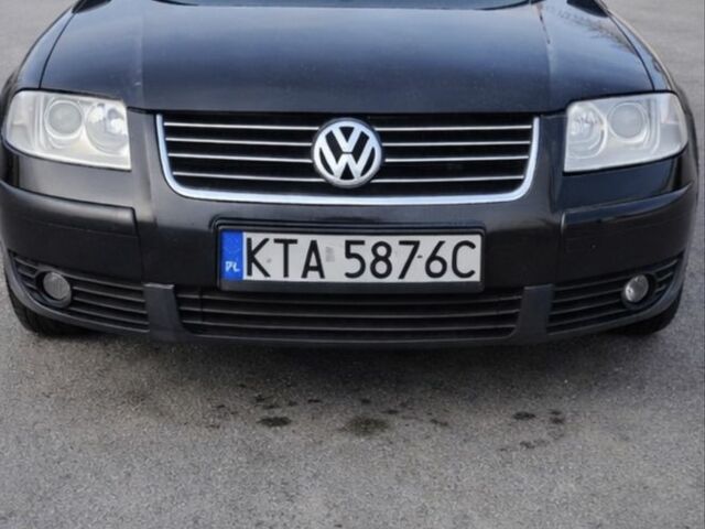 Черный Фольксваген Пассат Вариант, объемом двигателя 1.9 л и пробегом 300 тыс. км за 2650 $, фото 1 на Automoto.ua