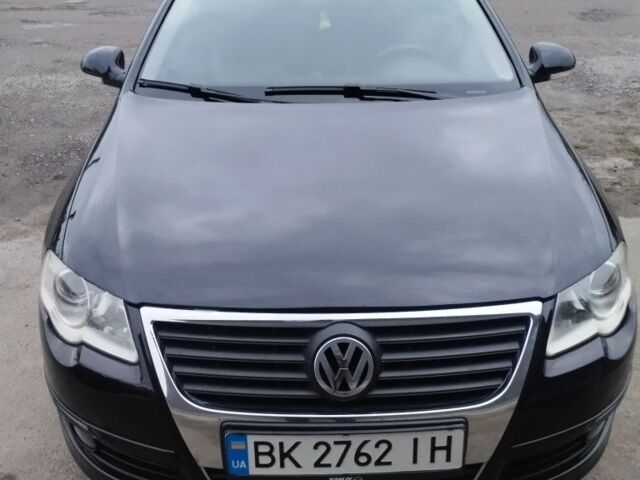 Черный Фольксваген Пассат Вариант, объемом двигателя 2 л и пробегом 264 тыс. км за 6001 $, фото 1 на Automoto.ua