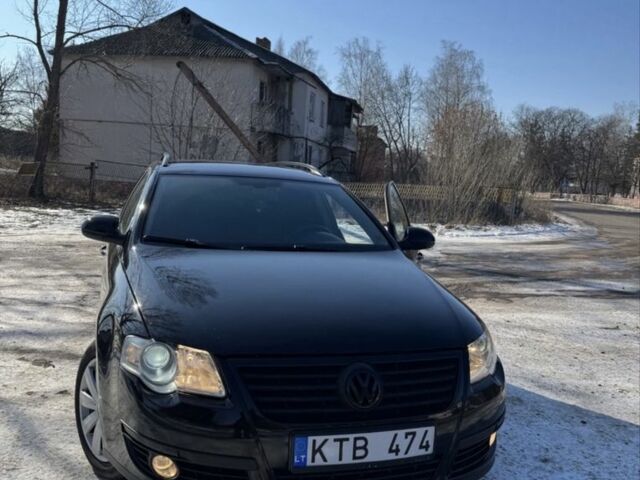 Чорний Фольксваген Пассат Варіант, об'ємом двигуна 2 л та пробігом 280 тис. км за 2950 $, фото 1 на Automoto.ua