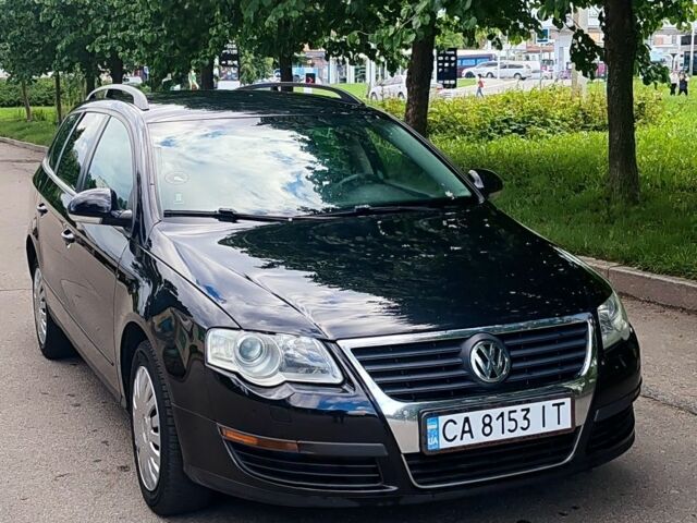 Чорний Фольксваген Пассат Варіант, об'ємом двигуна 1.6 л та пробігом 240 тис. км за 5800 $, фото 1 на Automoto.ua