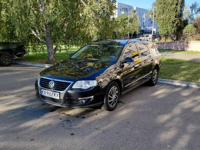 Чорний Фольксваген Пассат Варіант, об'ємом двигуна 2 л та пробігом 300 тис. км за 5500 $, фото 1 на Automoto.ua