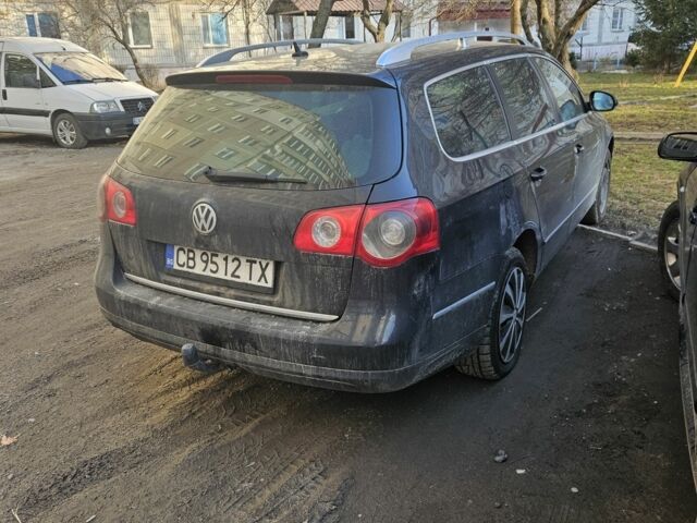 Черный Фольксваген Пассат Вариант, объемом двигателя 2 л и пробегом 500 тыс. км за 2500 $, фото 1 на Automoto.ua