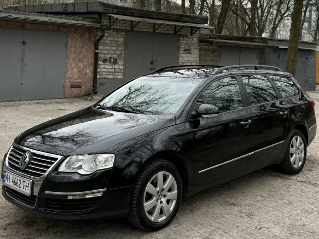 Черный Фольксваген Пассат Вариант, объемом двигателя 1.9 л и пробегом 310 тыс. км за 3650 $, фото 1 на Automoto.ua