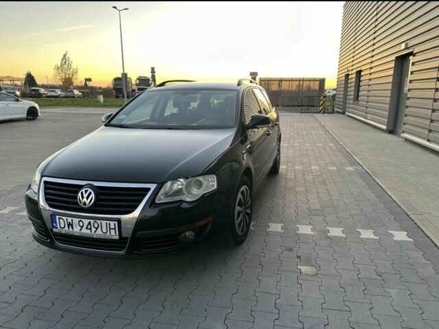 Черный Фольксваген Пассат Вариант, объемом двигателя 1.9 л и пробегом 228 тыс. км за 1736 $, фото 1 на Automoto.ua