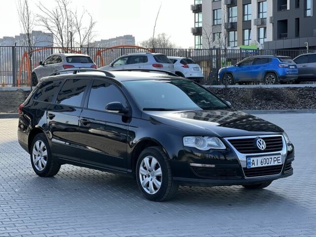 Чорний Фольксваген Пассат Варіант, об'ємом двигуна 2 л та пробігом 351 тис. км за 5399 $, фото 1 на Automoto.ua