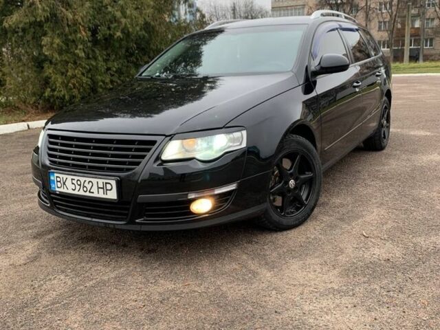 Чорний Фольксваген Пассат Варіант, об'ємом двигуна 1.6 л та пробігом 350 тис. км за 6200 $, фото 1 на Automoto.ua