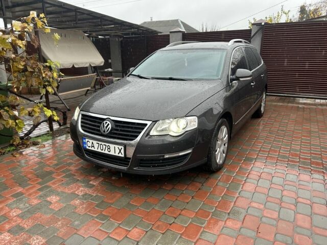 Чорний Фольксваген Пассат Варіант, об'ємом двигуна 2 л та пробігом 228 тис. км за 5500 $, фото 1 на Automoto.ua