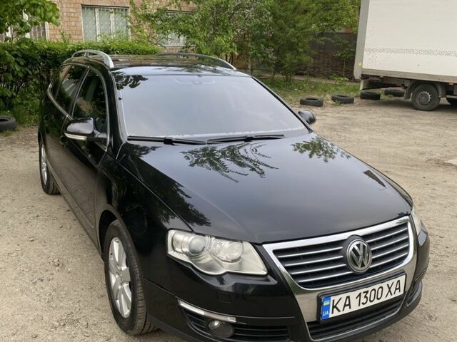 Черный Фольксваген Пассат Вариант, объемом двигателя 2 л и пробегом 379 тыс. км за 6500 $, фото 1 на Automoto.ua