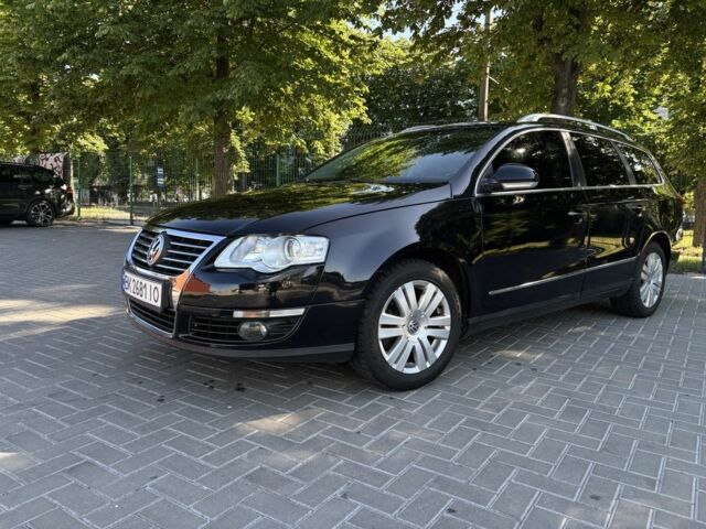 Черный Фольксваген Пассат Вариант, объемом двигателя 2 л и пробегом 305 тыс. км за 6750 $, фото 1 на Automoto.ua