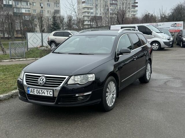 Черный Фольксваген Пассат Вариант, объемом двигателя 2 л и пробегом 383 тыс. км за 5700 $, фото 1 на Automoto.ua