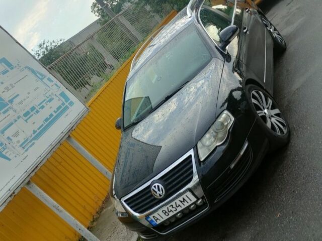 Чорний Фольксваген Пассат Варіант, об'ємом двигуна 2 л та пробігом 255 тис. км за 5555 $, фото 1 на Automoto.ua