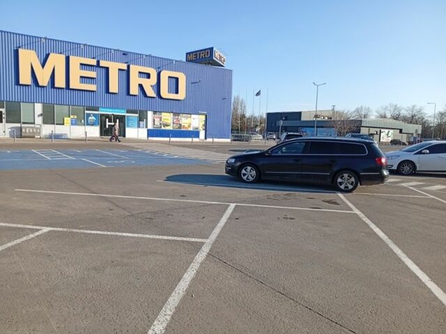 Чорний Фольксваген Пассат Варіант, об'ємом двигуна 2 л та пробігом 478 тис. км за 3333 $, фото 1 на Automoto.ua