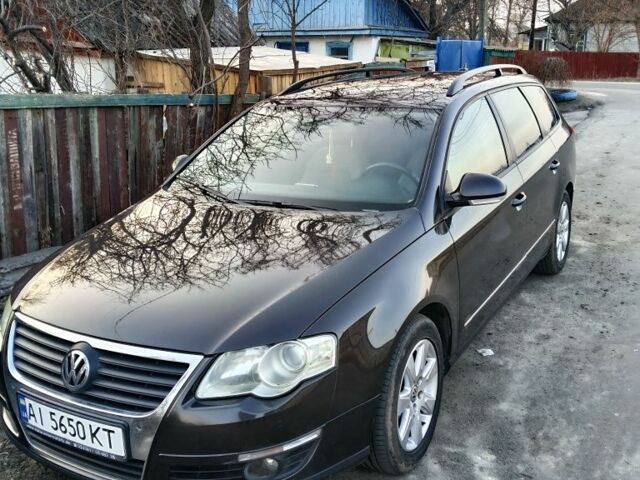 Черный Фольксваген Пассат Вариант, объемом двигателя 2 л и пробегом 270 тыс. км за 6300 $, фото 1 на Automoto.ua