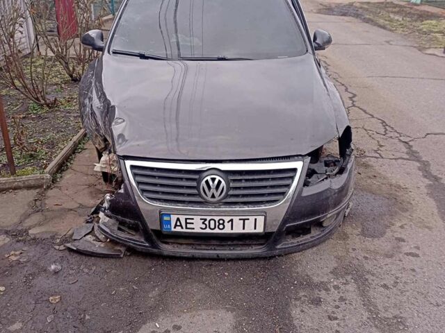 Чорний Фольксваген Пассат Варіант, об'ємом двигуна 2 л та пробігом 314 тис. км за 3200 $, фото 1 на Automoto.ua