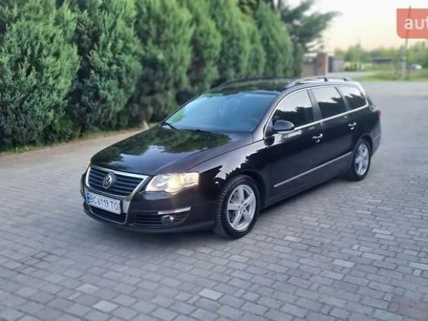 Черный Фольксваген Пассат Вариант, объемом двигателя 1.9 л и пробегом 322 тыс. км за 6500 $, фото 1 на Automoto.ua