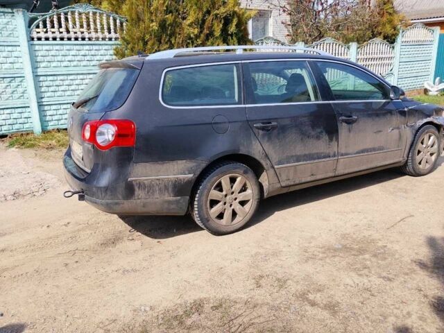 Черный Фольксваген Пассат Вариант, объемом двигателя 1.9 л и пробегом 320 тыс. км за 2500 $, фото 1 на Automoto.ua