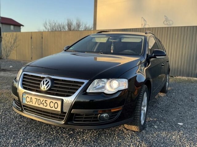 Чорний Фольксваген Пассат Варіант, об'ємом двигуна 2 л та пробігом 282 тис. км за 6000 $, фото 1 на Automoto.ua