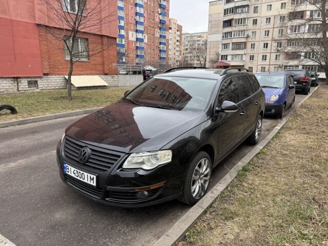 Чорний Фольксваген Пассат Варіант, об'ємом двигуна 1.9 л та пробігом 320 тис. км за 4700 $, фото 1 на Automoto.ua
