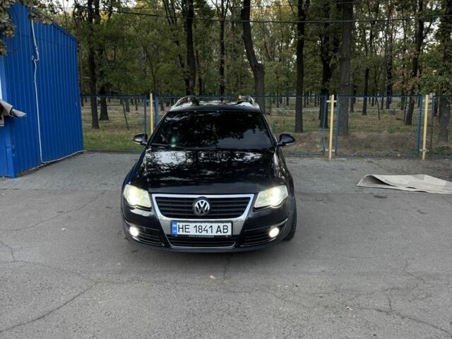 Черный Фольксваген Пассат Вариант, объемом двигателя 2 л и пробегом 430 тыс. км за 5800 $, фото 1 на Automoto.ua